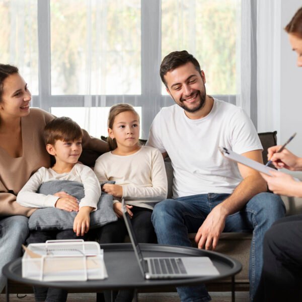 close-up-smiley-family-therapist